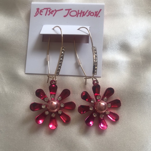 Betsey Johnson Gold Tone Red Metallic Daisy Drop Earrings Crystal Accents NWT - Picture 7 of 10